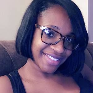 Meet your Posher, Liesha