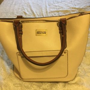 Kenneth Cole Reaction bag