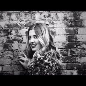 Meet your Posher, Mallory