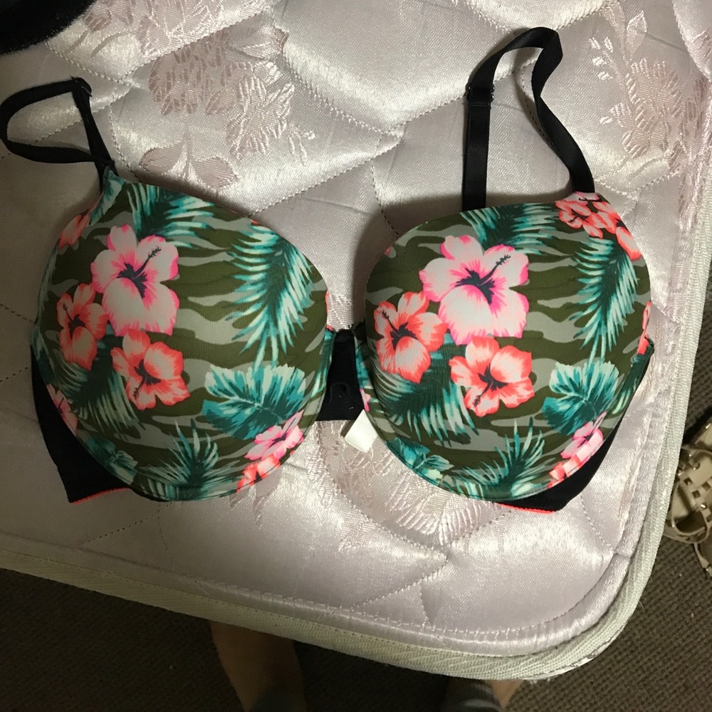 Pink Victoria secret bra