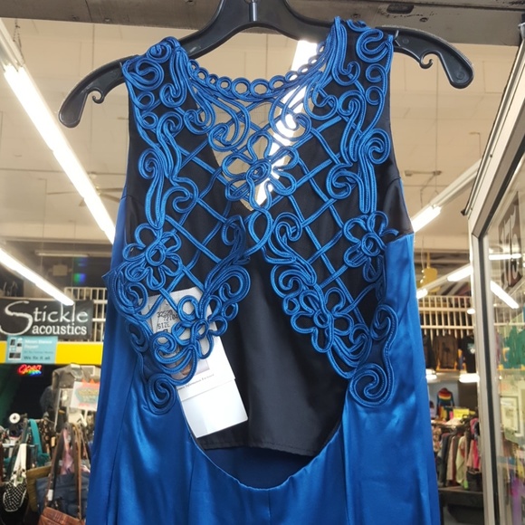 Jessica McClintock Silk Dress - Picture 2 of 4