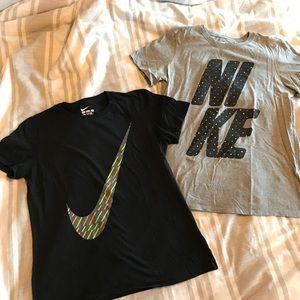 2 women's Nike tshirts