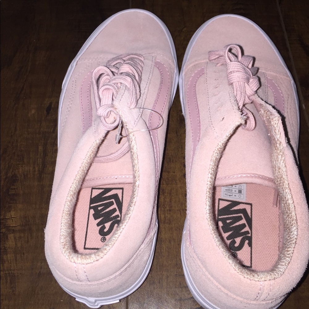 ***NEW*** Pink "Old Skool" Suede Vans - Picture 4 of 5
