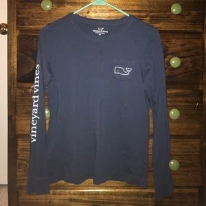 XS Vineyard Vines Shirt!