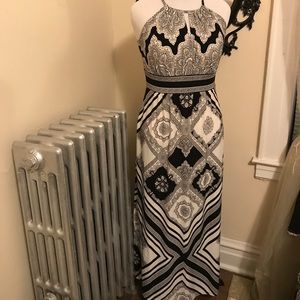 Black & white maxi dress