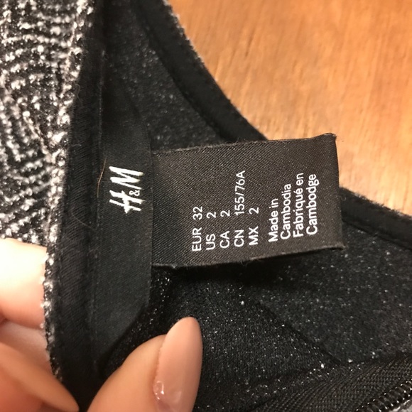 H&M A-Line Dress - Picture 3 of 3