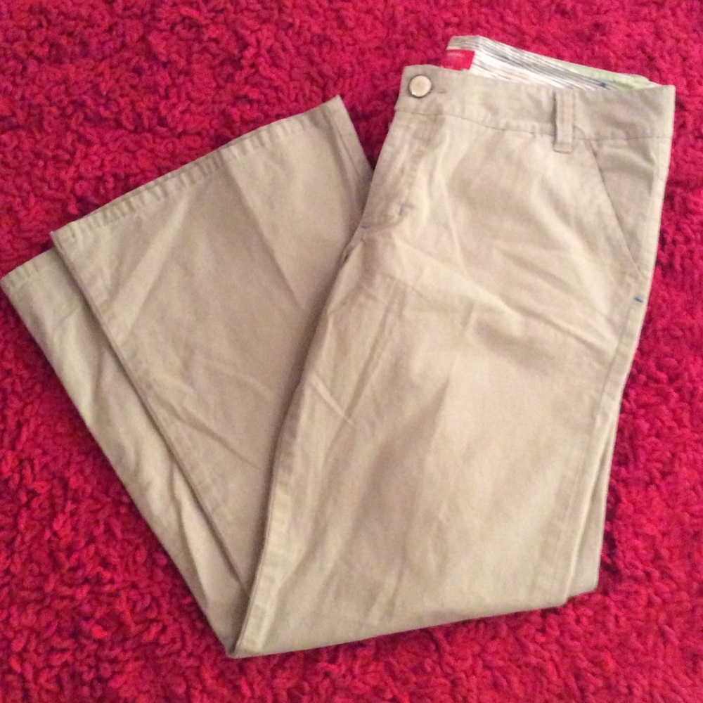 Khaki pants Like New
