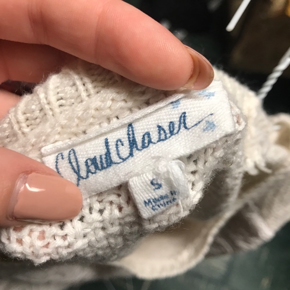 Cream Sweater with Lace Panel - Picture 3 of 3