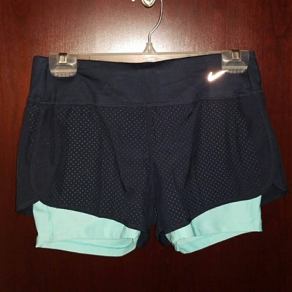 Nike 2-in1 Perforated Navy Short