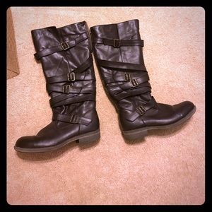 Tall chocolate brown zip back riding boots!