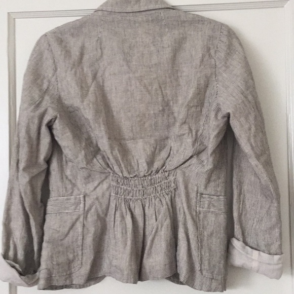 Linen pinstripe jacket - Picture 2 of 3