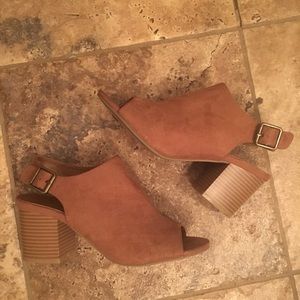 Bamboo peep toe heels