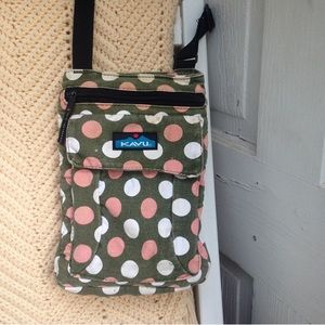 Kavu Keeper Purse Adjustable Strap Polka Dot
