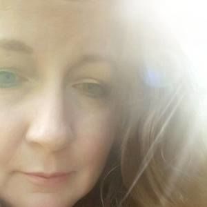 Meet your Posher, Carlierae