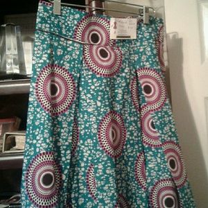 Box pleated skirt