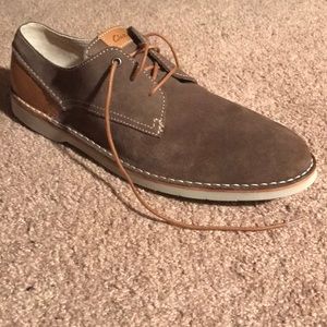 Clarks suede shoes (NEW)