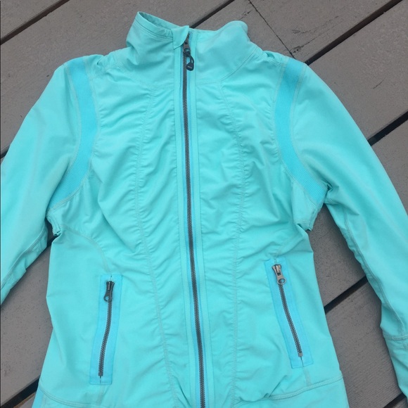Zella Jackets & Blazers - Zella zip up jacket