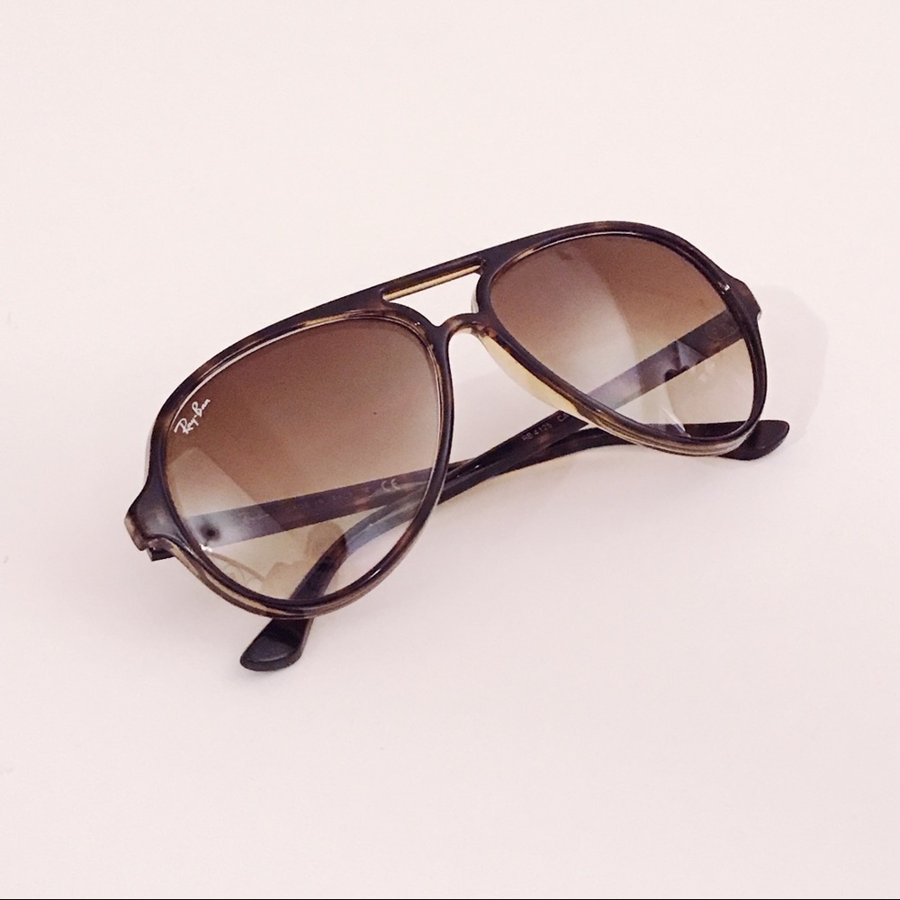 NWOT Ray-Ban sunglasses