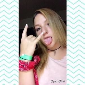 Meet your Posher, Mariana