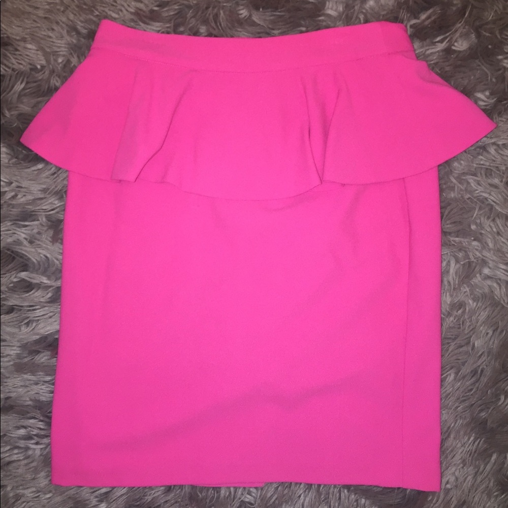 Alice & Olivia hot pink peplum skirt size 4
