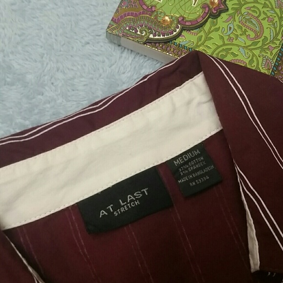 At Last burgundy long sleeve button-up size M - Picture 4 of 5