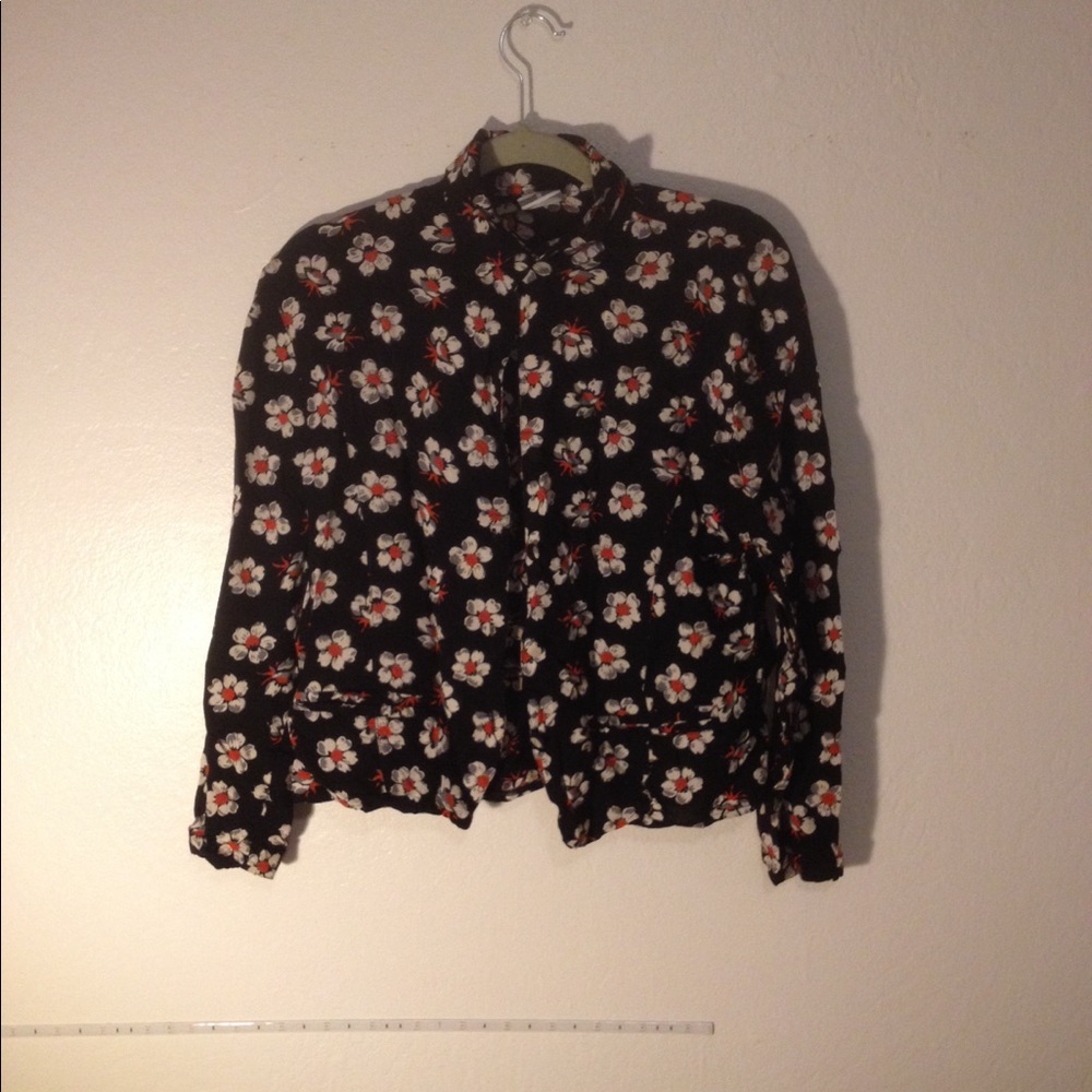 Cute Floral Button-Up