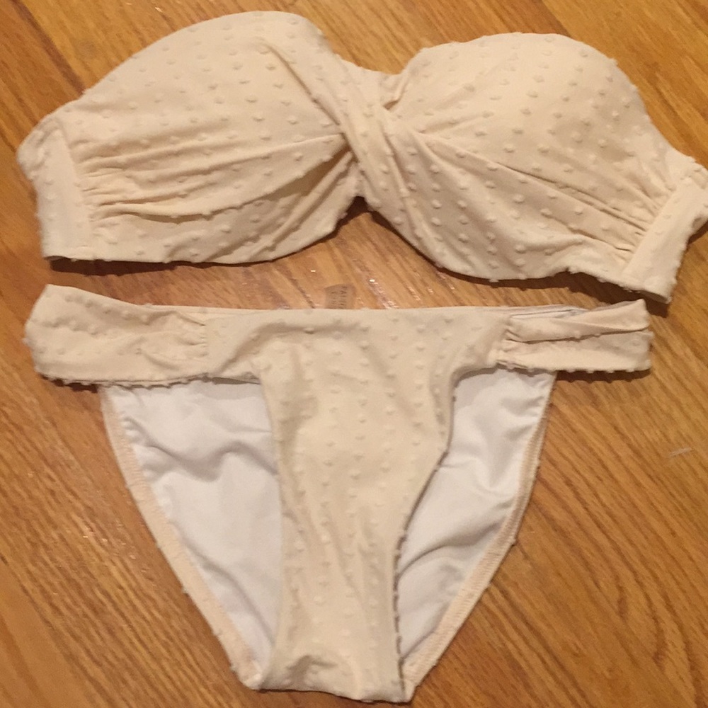 VS bikini