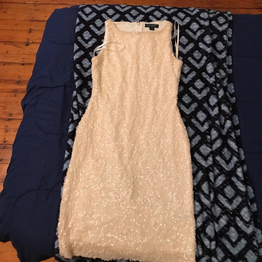 LAUREN Ralph Lauren SIZE 4 Beige Sequin Dress