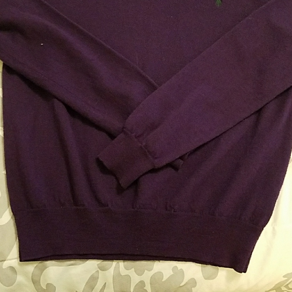 Sweater - Picture 5 of 5