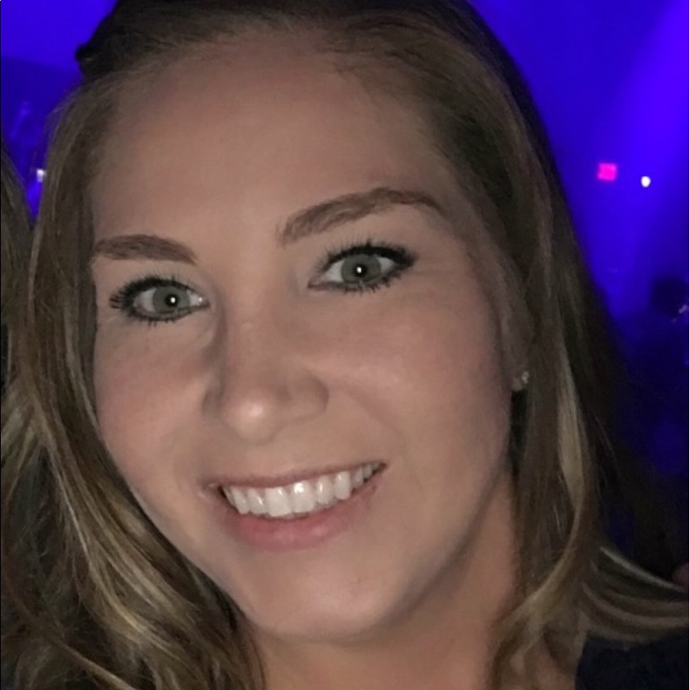 Meet your Posher, Lindsey