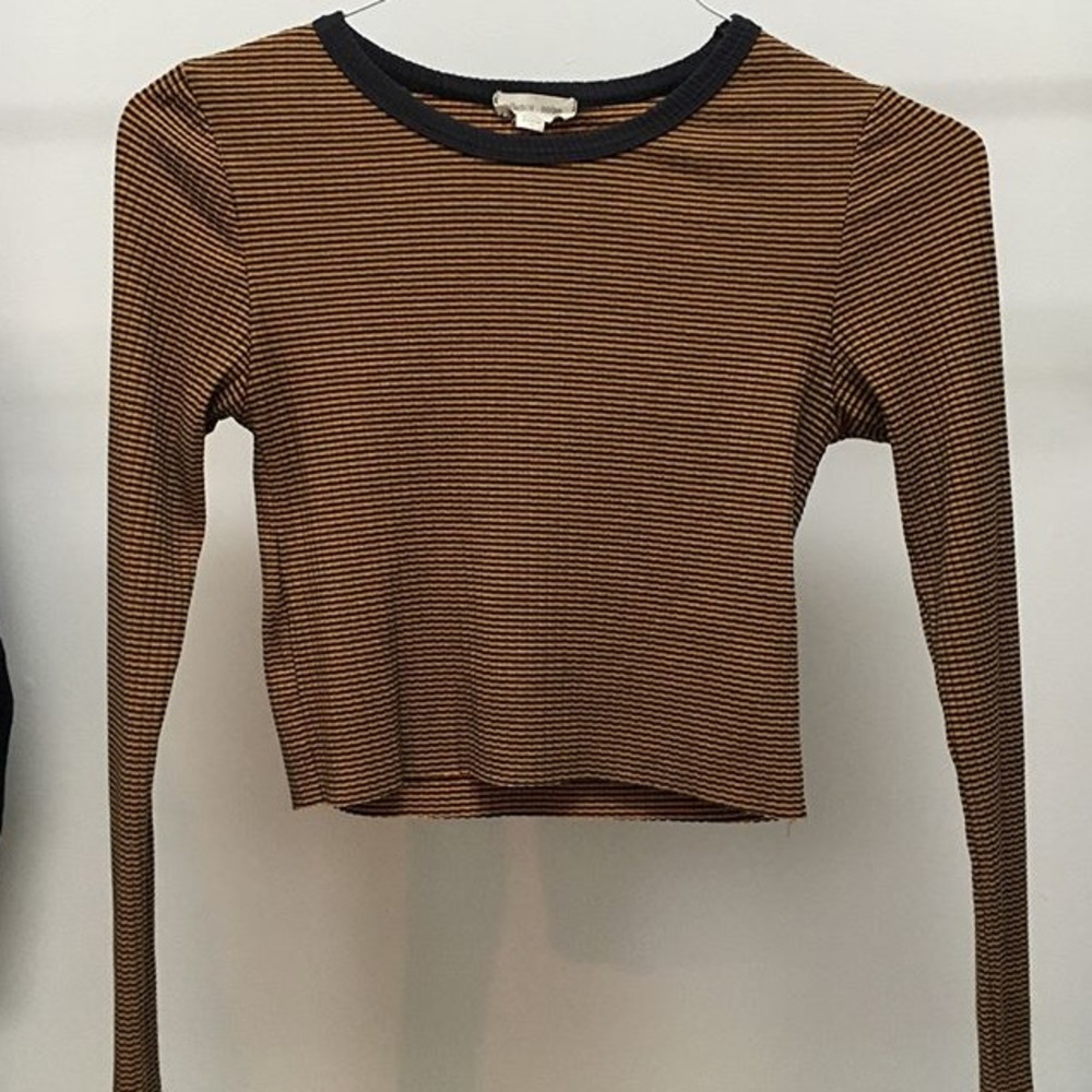 Urban Outfitters crop top