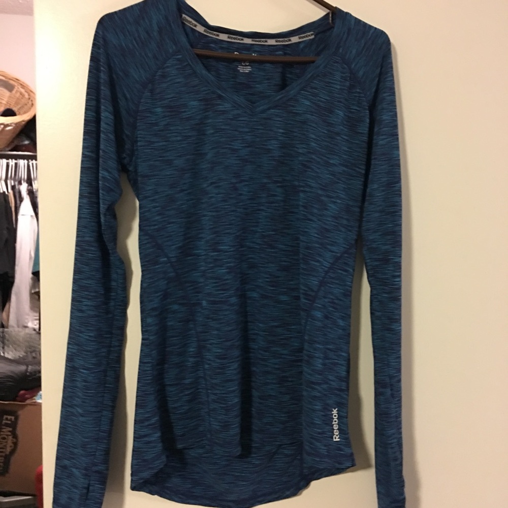 Long sleeve workout top