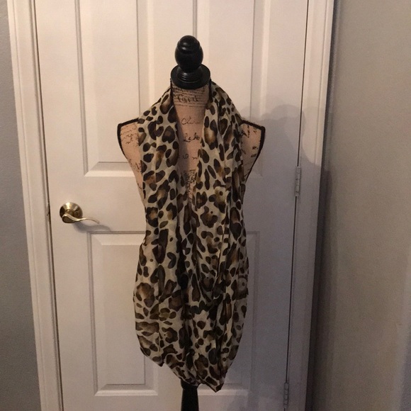 Infinity scarf - Picture 2 of 2