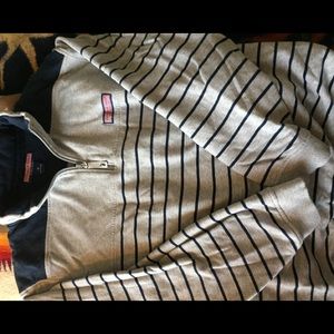 Men's Vineyard Vines quarter zip sweatshirt