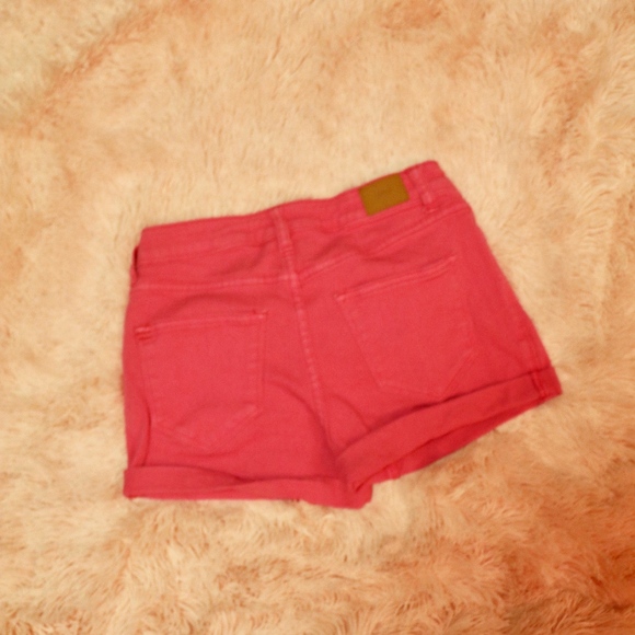 BDG Urban Outfitters High Waist Pink Shorts A27 - Picture 3 of 3