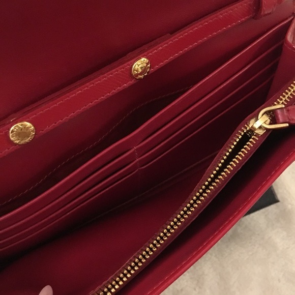 🚫Sold🚫Prada Saffiano Vernice Wallet on a Chain - Picture 8 of 8