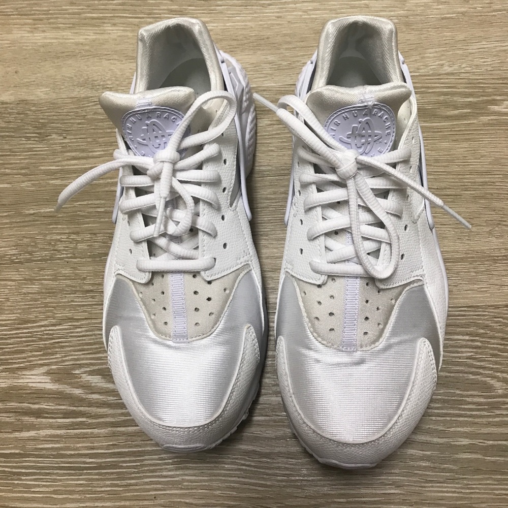 Triple white Nike huaraches