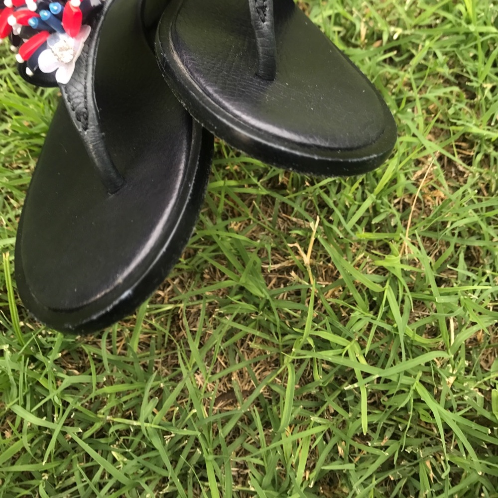 Authentic tory burch sandals - Picture 6 of 8