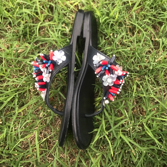 Authentic tory burch sandals - Picture 2 of 8