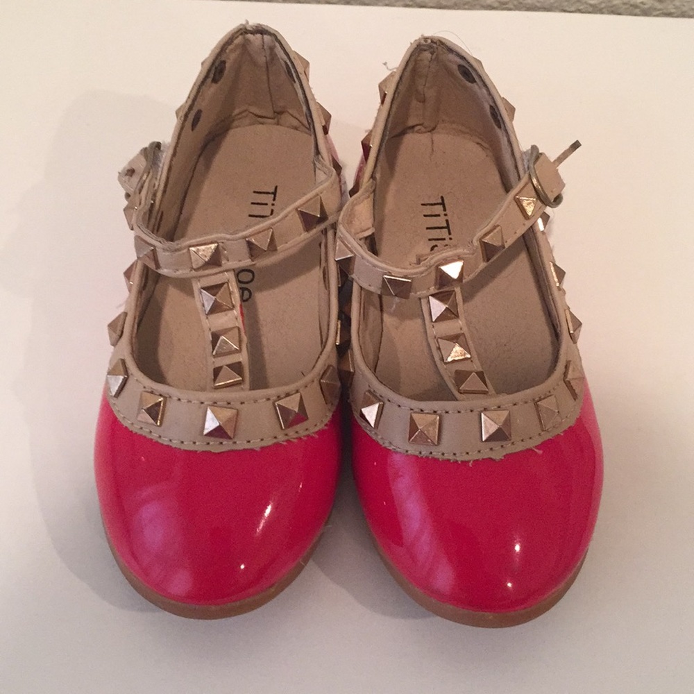 Girls red shoes