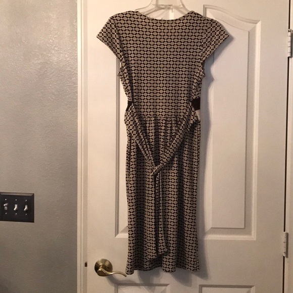 Cute dress, - Picture 2 of 2