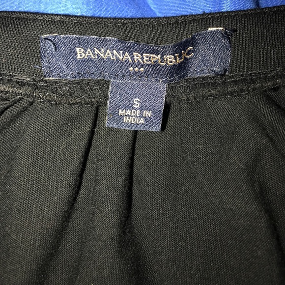 Simple black dress - Picture 4 of 4