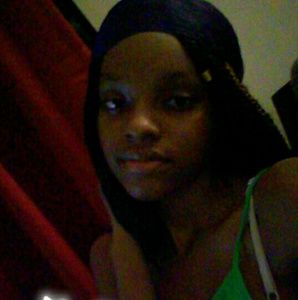 Meet your Posher, Mya