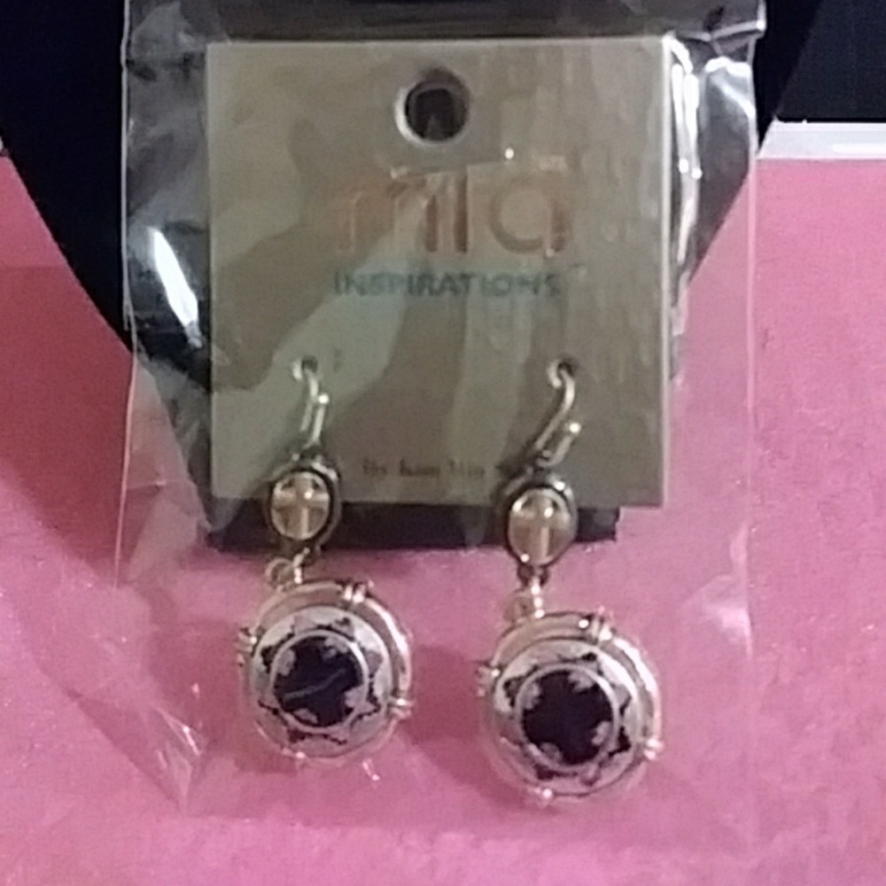 Earings