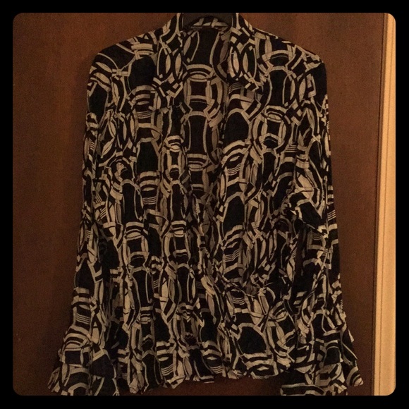 Brand new Belissimo long sleeve blouse. - Picture 1 of 3