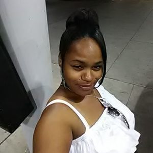 Meet your Posher, Catina