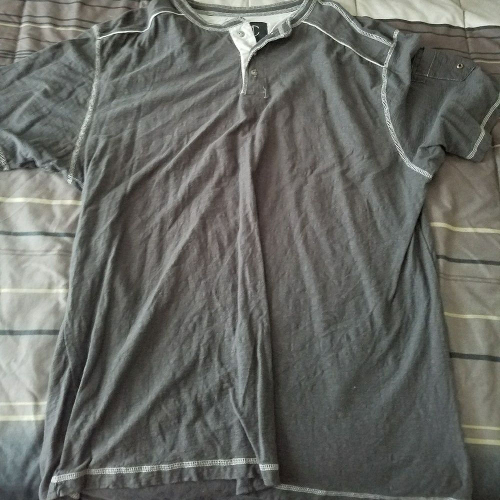 Men's size 4XL shirt