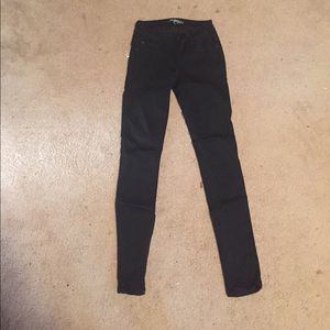 Black Jeans (Jeggings)