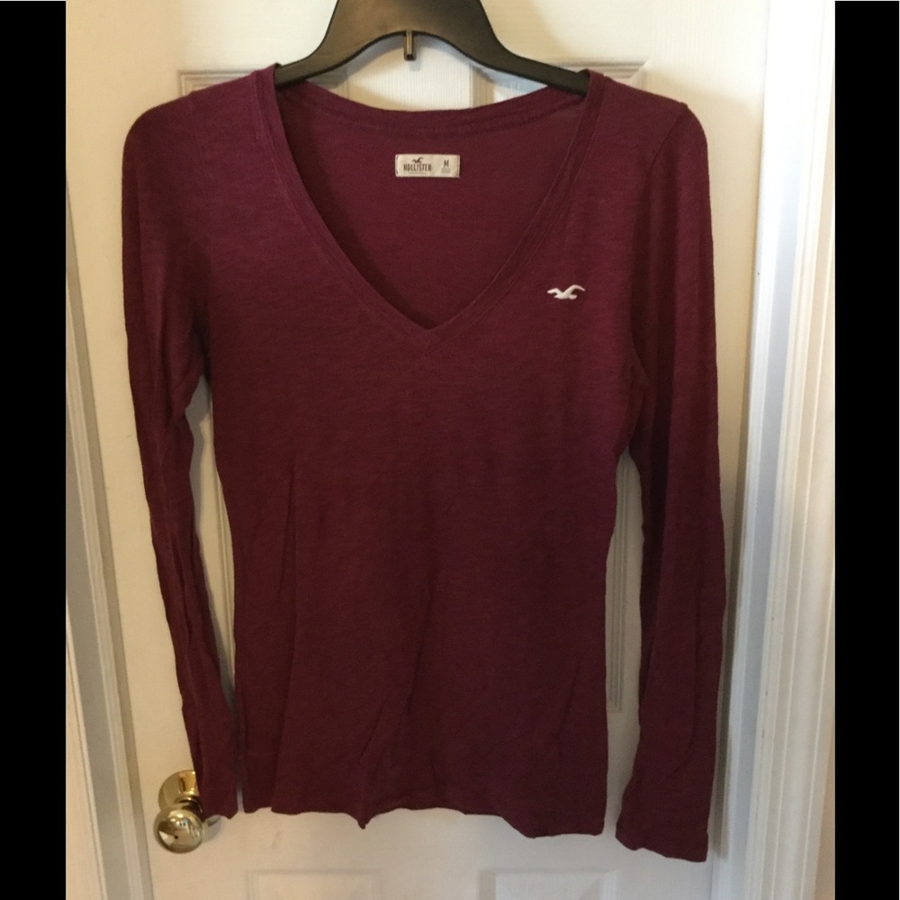 Hollister burgundy long sleeve tshirt Medium