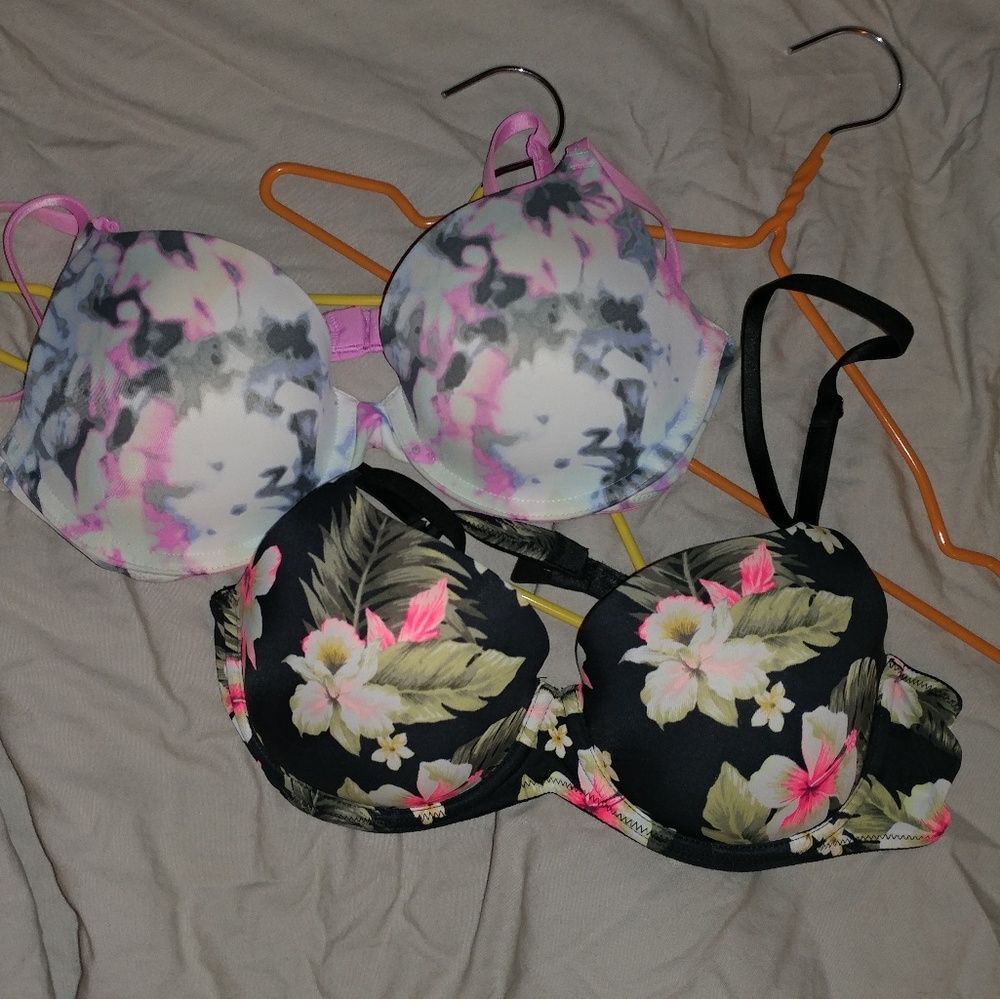 PINK wear everywhere t-shirt bra, 34C